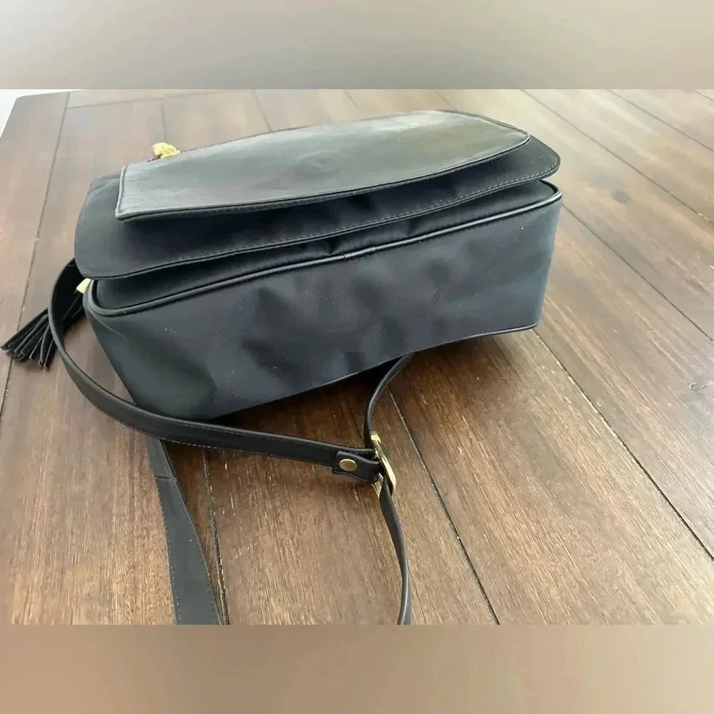 Francesco Biasia cross body bag